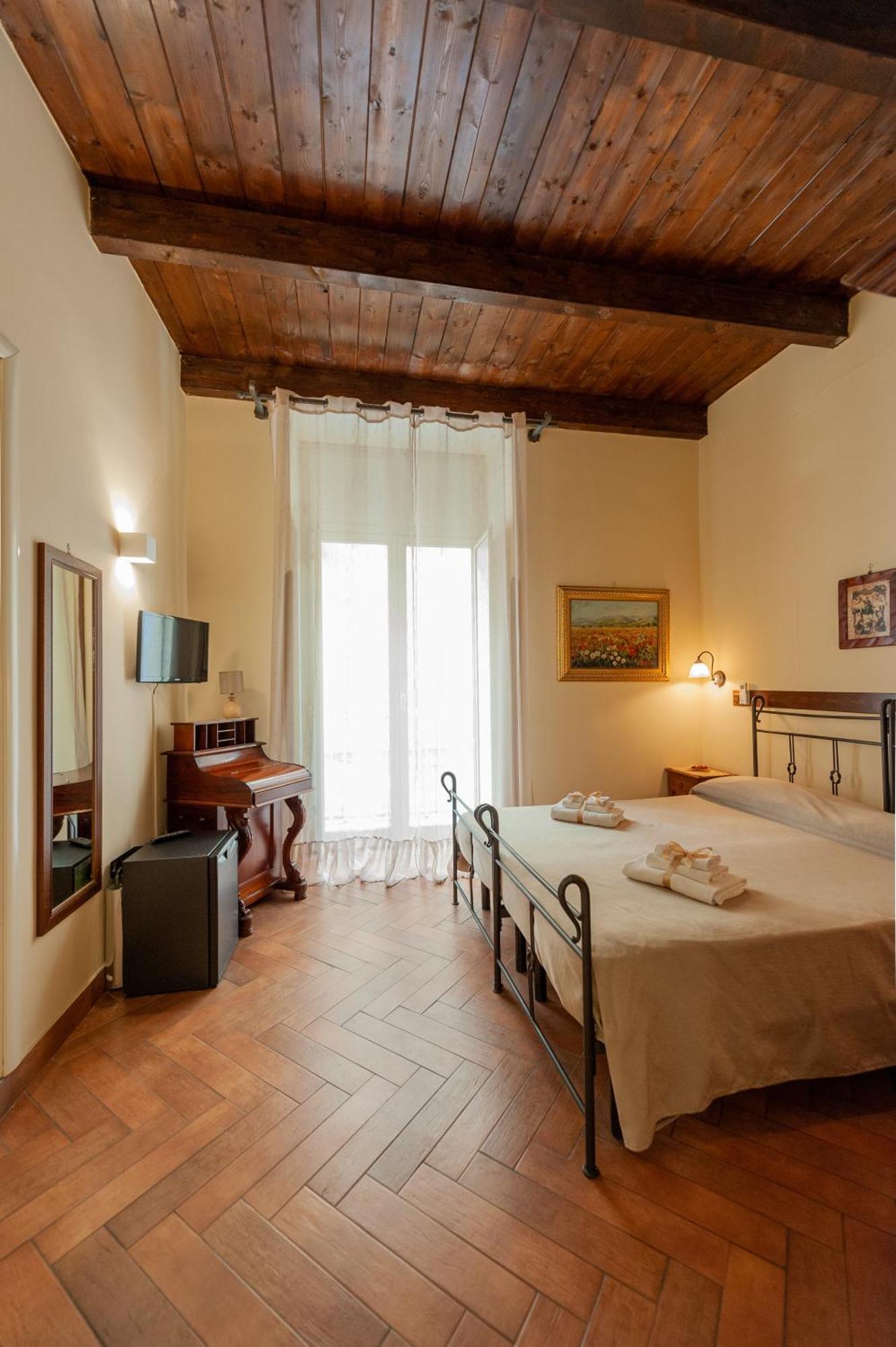 B&B Conte Cavour Неаполь Экстерьер фото