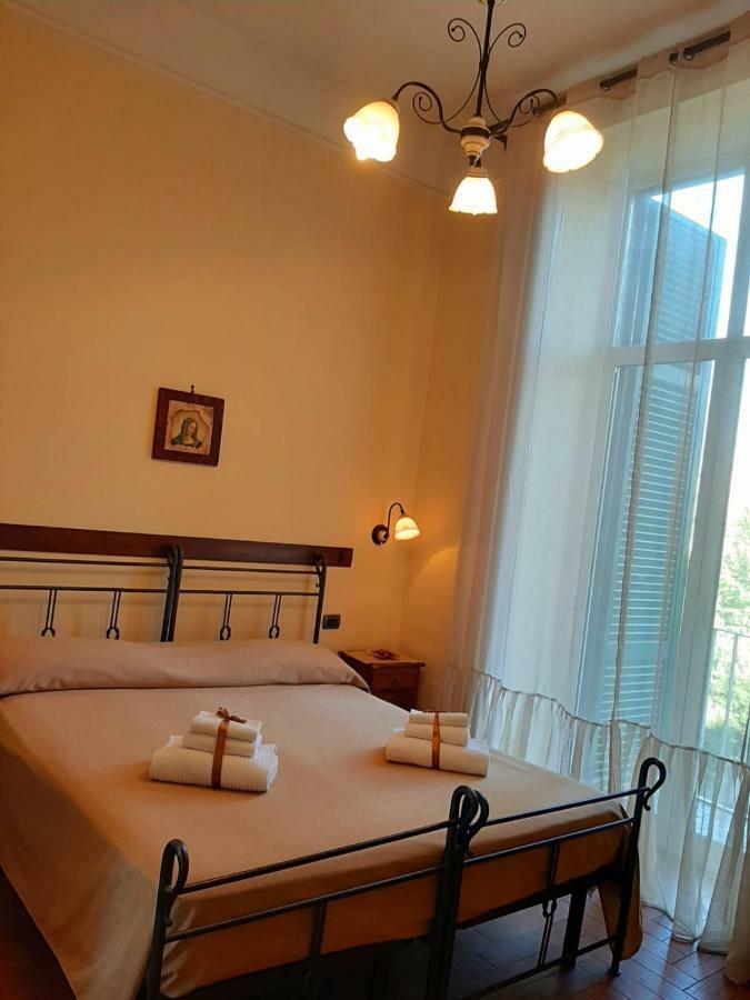B&B Conte Cavour Неаполь Экстерьер фото